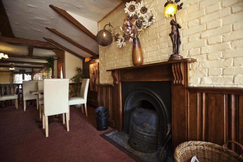 Longfrie Inn Saint Saviour Kültér fotó